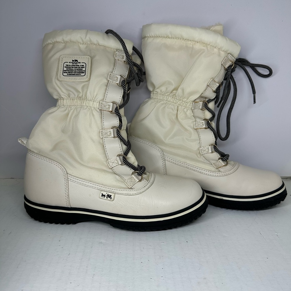 Coach Women’s Sage White winter boot  Size 6.5